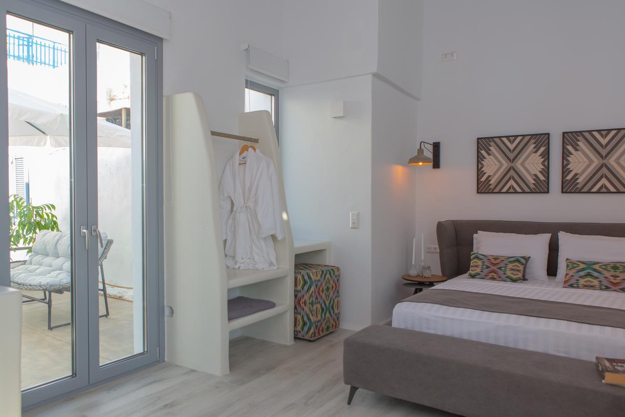 Naxos Riviera Suites Naxos City Extérieur photo