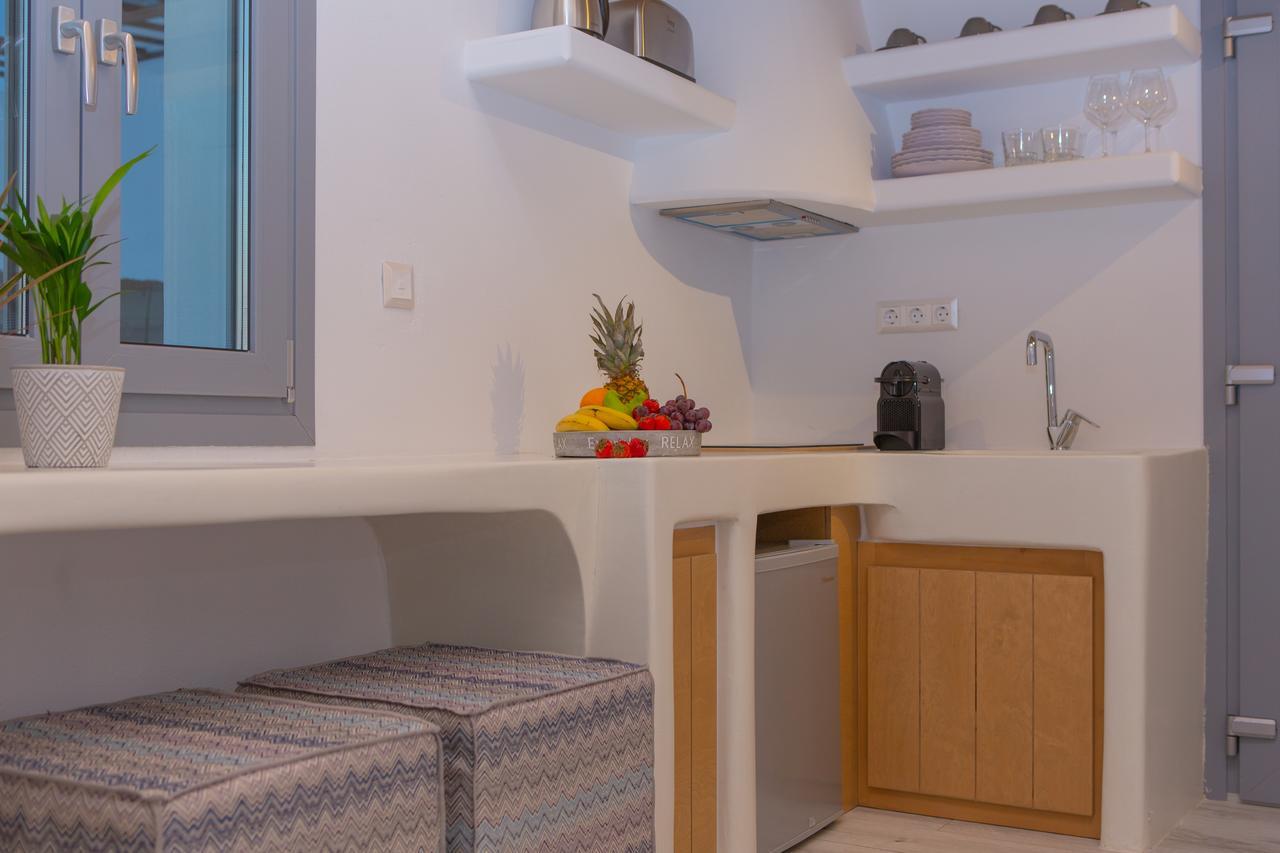 Naxos Riviera Suites Naxos City Extérieur photo